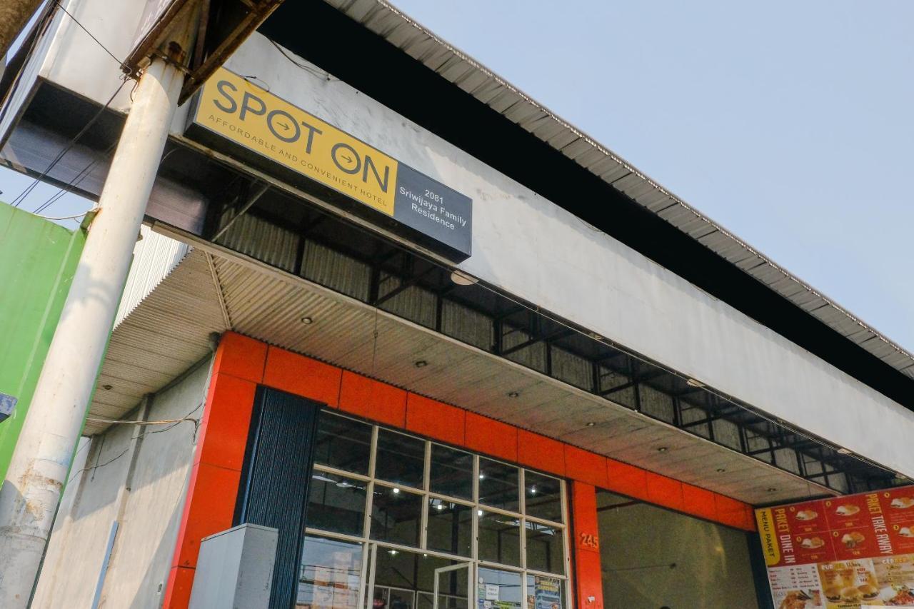 Spot On 2081 Sriwijaya Family Residence Lawang Esterno foto