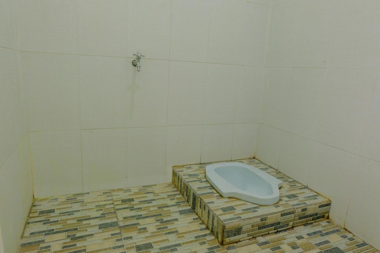 Spot On 2081 Sriwijaya Family Residence Lawang Esterno foto